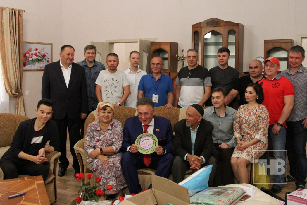Стартовали съемки ситкома на ТНВ "Рэхэт яшибез" ("Хорошо живем")