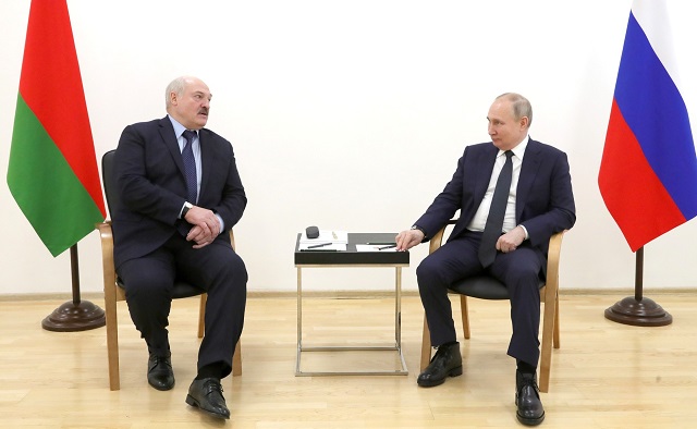 Путин и Лукашенко обсудили подготовку к предстоящей встрече ОДКБ