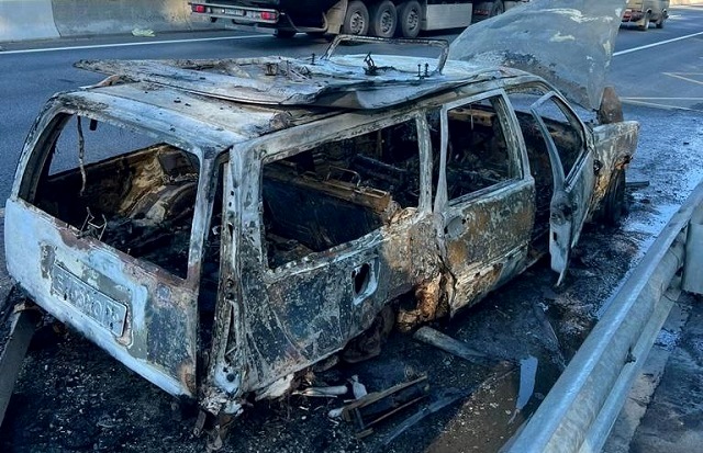 Двое детей заживо сгорели в попавшей в ДТП машине на трассе М-19 – видео 18+