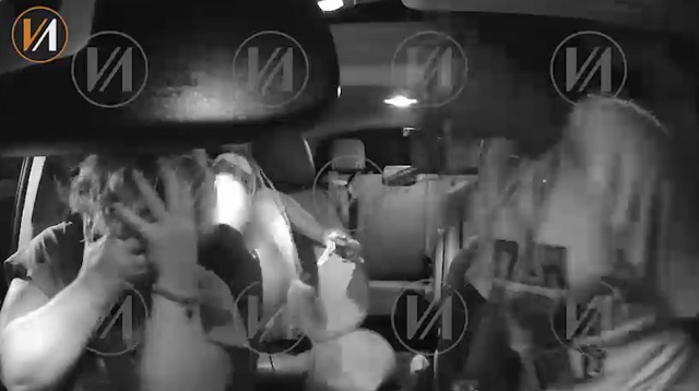 Толпа разъяренных афроамериканок избила таксистку из России в Лас-Вегасе – видео