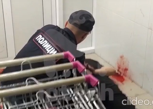 В Казани мужчина вырубил сковородой дебошира, ворвавшегося в магазин с ножом