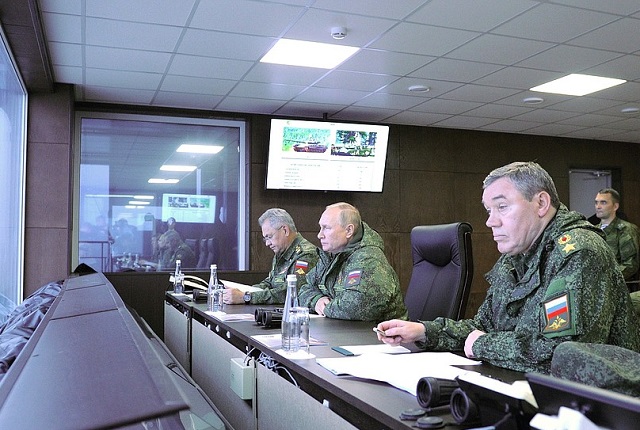 Владимир Путин посетил командно-штабные учения «Восток-2022»