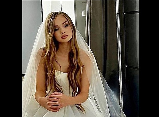 «Будет свадьба?!» Гузель Уразова опубликовала фото дочери в наряде невесты
