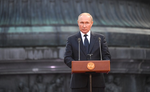 Путин: Россия будет бороться за свою независимость ради великого будущего