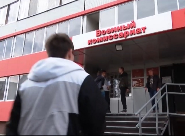 ТНВ хәбәрчесе Татарстанның мобилизацияләнгән халкы белән аралашты – видео