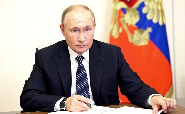 Путин утвердил кредитные каникулы для мобилизованных