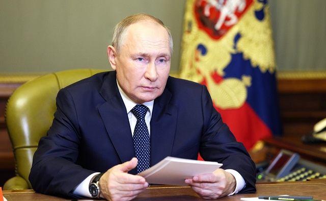 Путин потребовал разобраться с «бестолковщиной» при проведении частичной мобилизации