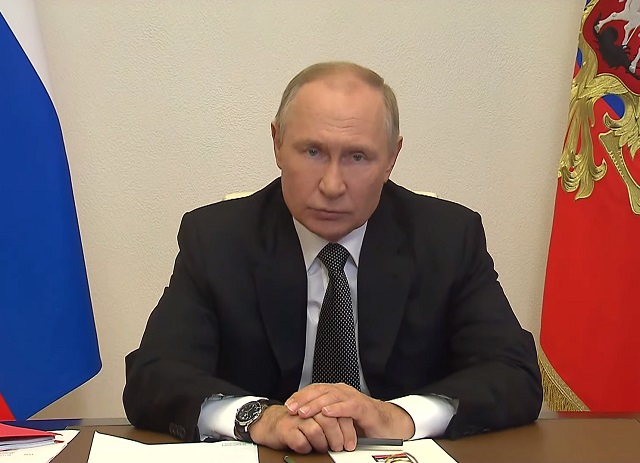 Трансляция: Владимир Путин проводит заседание Совета Безопасности Российской Федерации