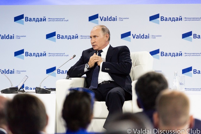 Владимир Путинның "Валдай"да ясаган чыгышы - туры трансляция