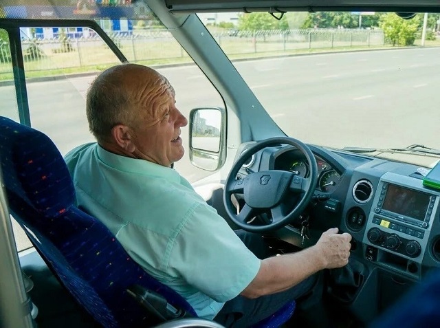 Перевозчики Татарстана призвали жителей не оплачивать проезд на карты водителей