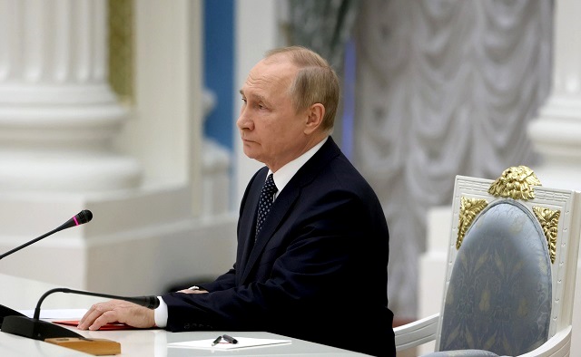 Путин ввел акциз на содержащие сахар напитки
