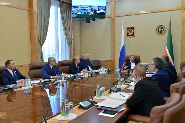 Минниханову представили мастер-план по развитию казанского аэропорта до 2050 года