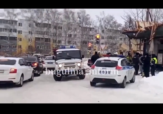 В Татарстане два человека пострадали при взрыве газового баллона в автосервисе – видео