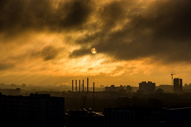 На четырех из шести крупных предприятий Татарстана выявили загрязнение воздуха