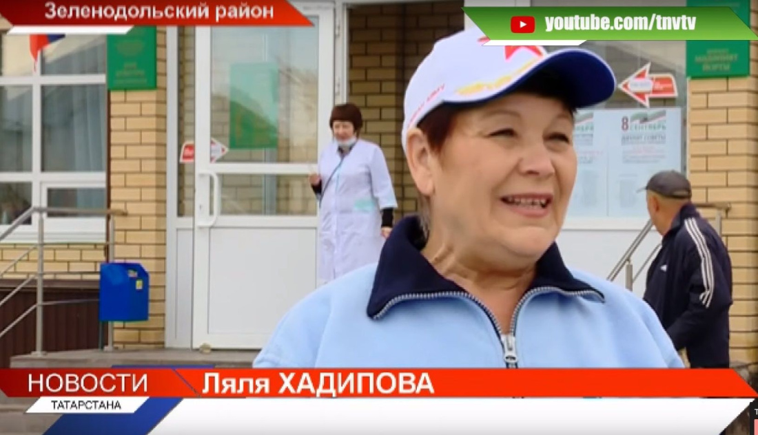 Бабушки села Нурлаты проголосовали сразу после утренней пробежки (ВИДЕО)