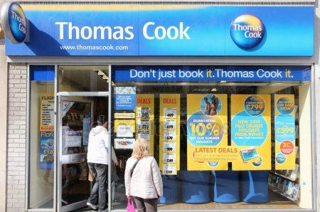 В Британии обанкротилась старейшая туристическая компания Thomas Cook, которая владеет в России «Интуристом» и «Библио-Глобусом»