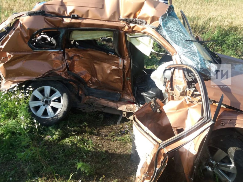 Страшное  ДТП в Татарстане закончилось смертью пассажира из-за пьяного водителя