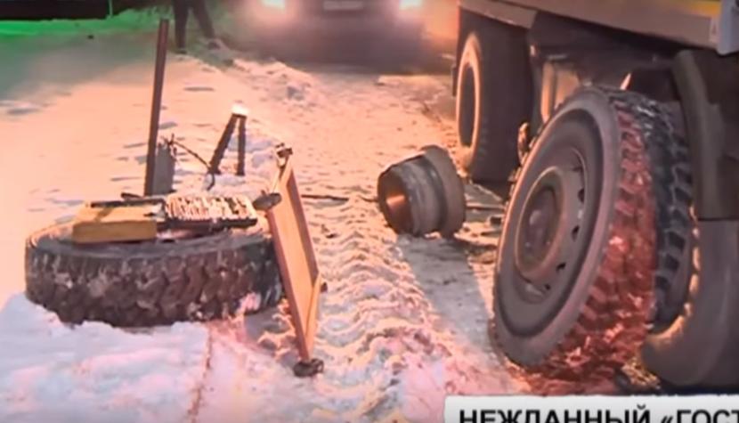 Оторвавшееся у фуры колесо разгромило заправочную станцию на трассе М7