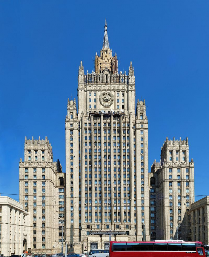 МИД РФ направило официальный протест Италии из-за обысков в номере биатлониста Логинова