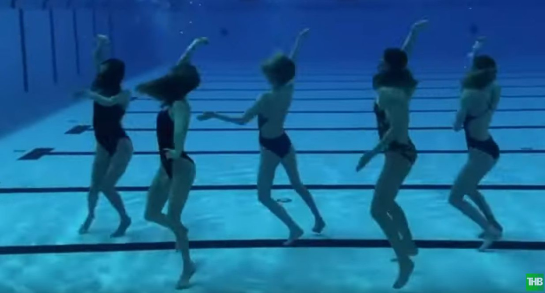 Девушки сборной России по синхронному плаванию исполнили танец под водой – видео