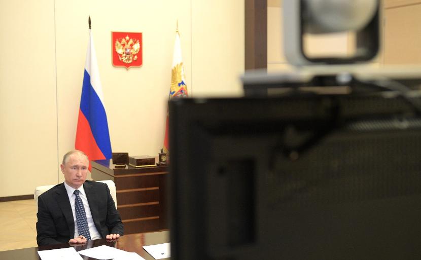 Песков анонсировал обращение Путина к россиянам перед селекторным совещанием - видео