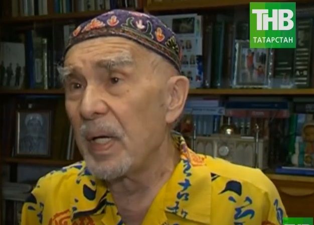Филокартист из Казани Абдулла Дубин собирает бюллетени на протяжении 36 лет - видео