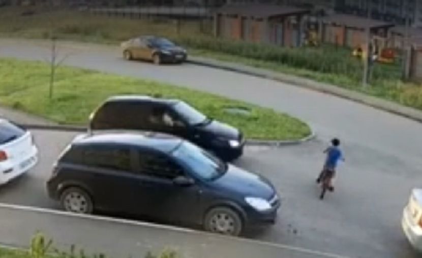 В Казани разыскивают автоледи, которая сбила ребенка и скрылась с места ДТП