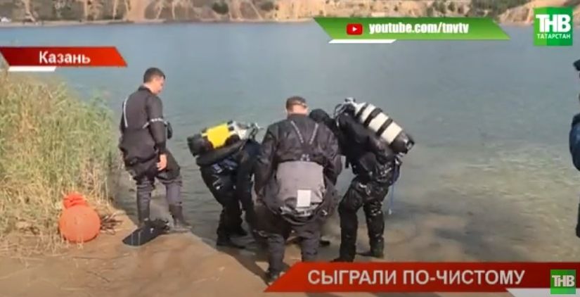 «Изумрудное и кристально чистое»: 400 казанцев поучаствовали в субботнике на берегу любимого озера - видео