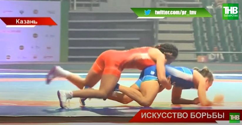 В Казани прошел чемпионат России по вольной борьбе среди девушек – видео
