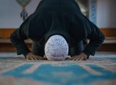 Мусульмане Казани помолились за погибших защитников Казани на пятничном намазе 
