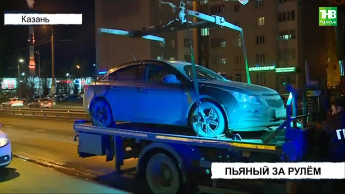 В Казани нетрезвый автомобилист из Таджикистана протаранил «Порше»