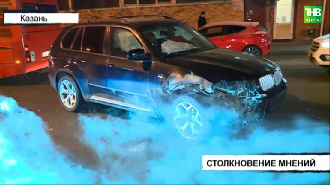 В Казани столкнулись две иномарки BMW