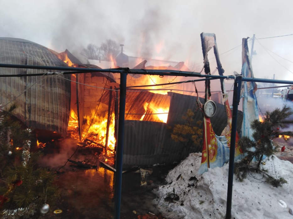 В Татарстане пьяное застолье в бане закончилось смертельным пожаром