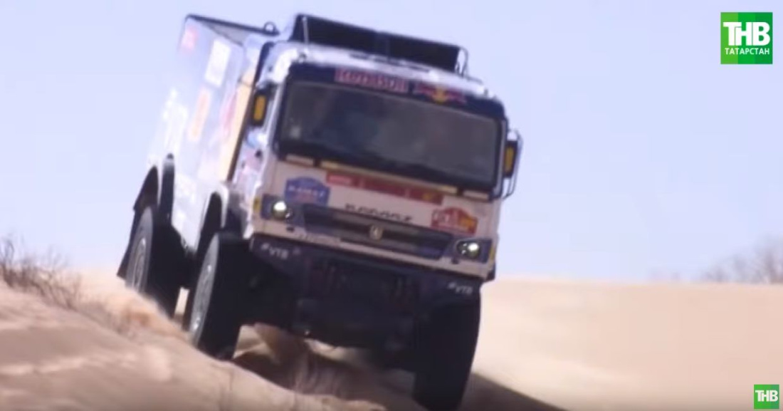 Экипаж Антона Шибалова выиграл 11 этап ралли «Дакар» в Саудовской Аравии