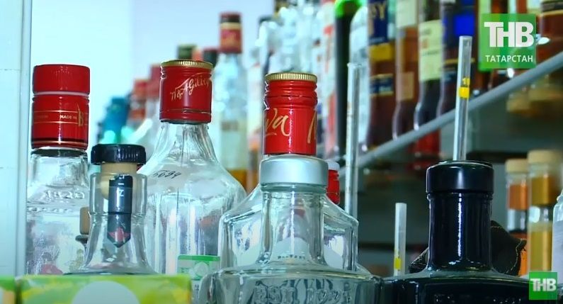 «Антисептики под видом спиртного»: в Татарстане страдают от некачественного алкоголя - видео
