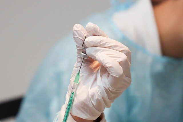 Вакцинацию от коронавируса прошли более 20 000 жителей Татарстана