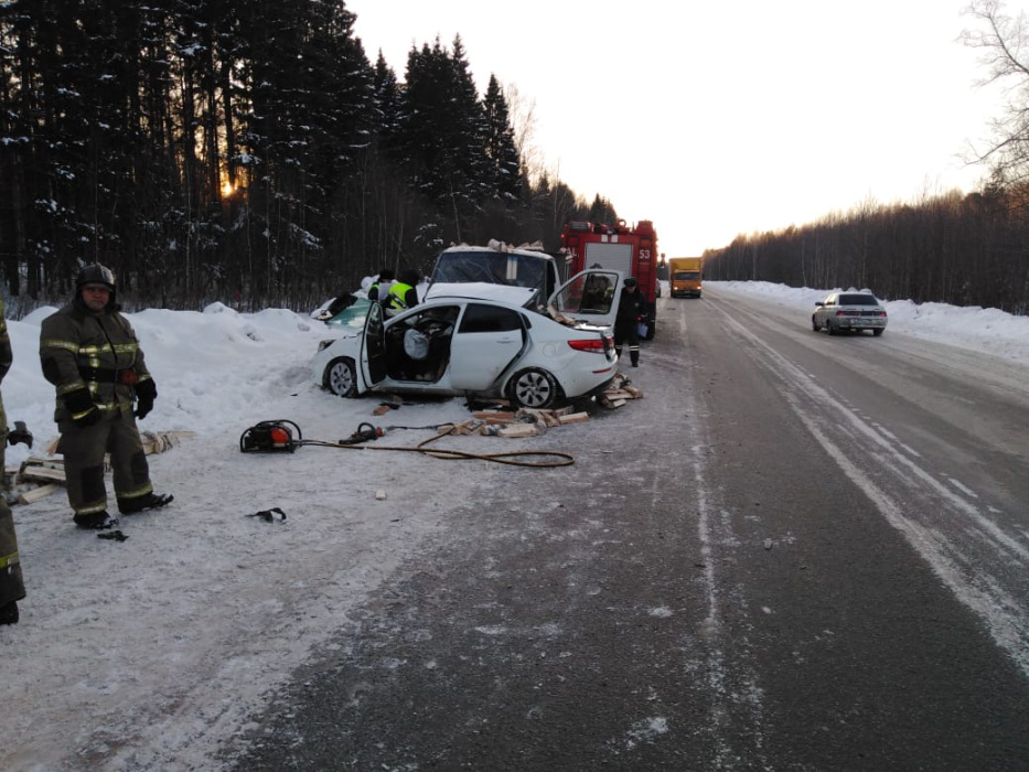 25-летняя автоледи погибла в аварии на трассе в Татарстане