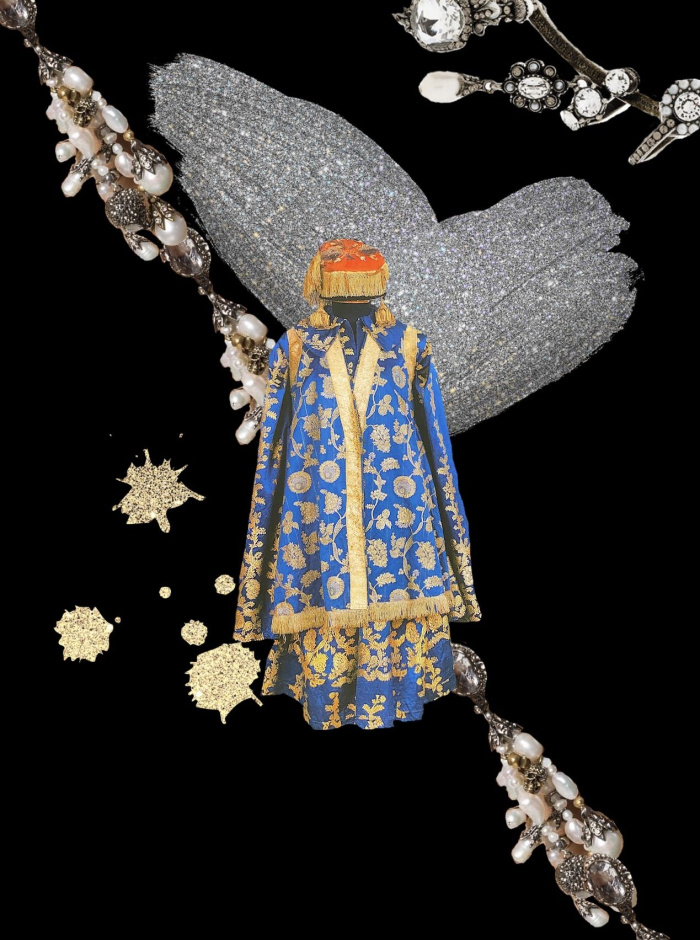 Традиционный татарский костюм: калфак с перьями, платье с вырезом, изю с камнями и ичиги на платформе - фото