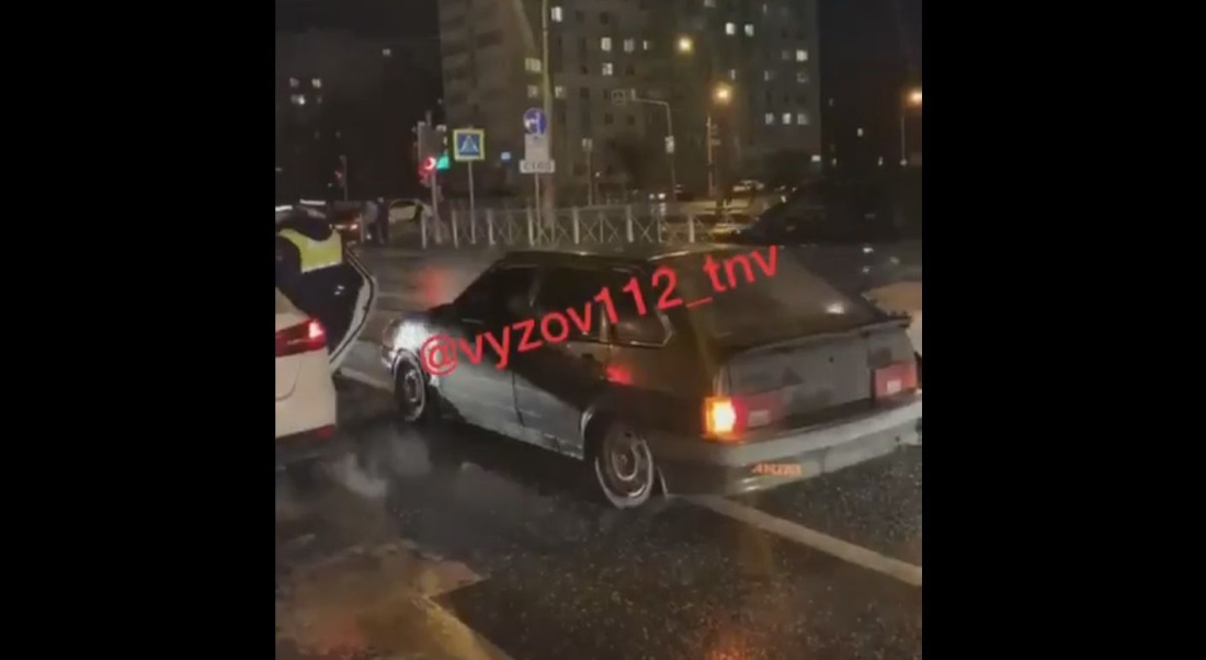 Полицейские Казани после погони задержали автомобилиста без прав