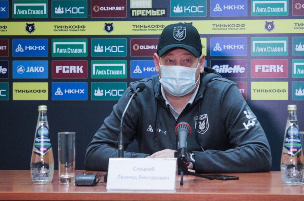 «Рубин» подал протест на 18 судейских решений, Слуцкий обвинил арбитра в травме Кварацхелии