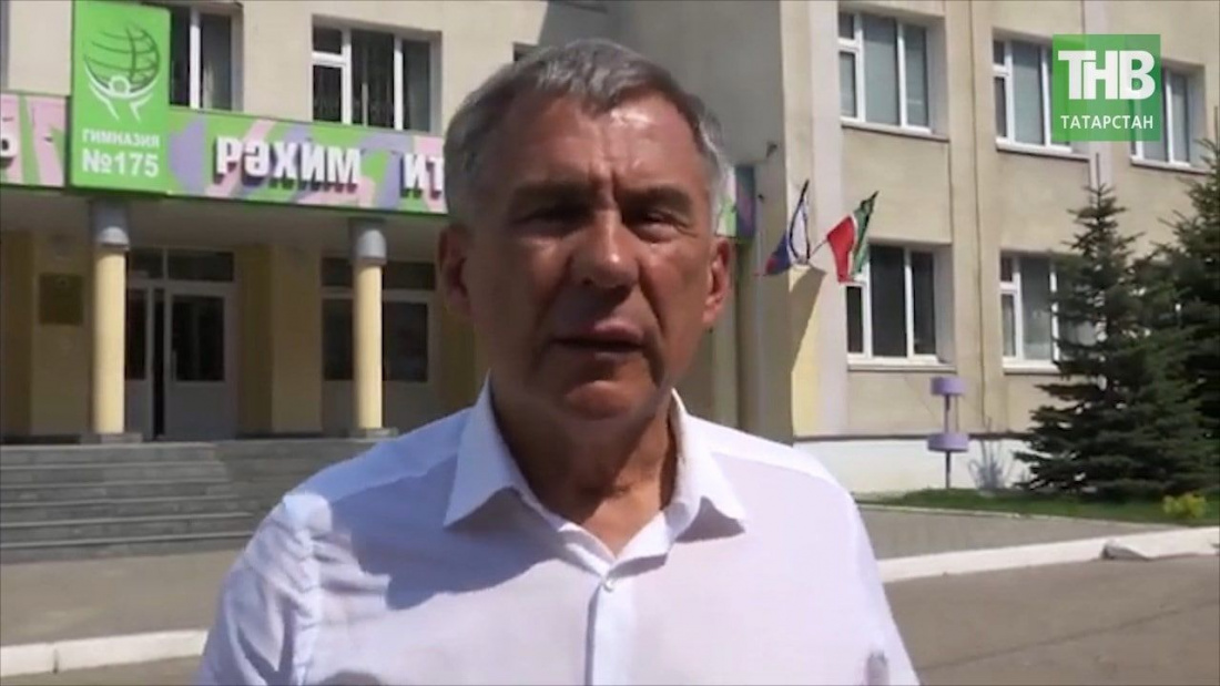 Минниханов: убитые при стрельбе в казанской гимназии похоронены