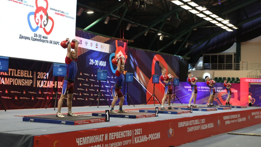 В Казани стартовал чемпионат Европы по гиревому спорту