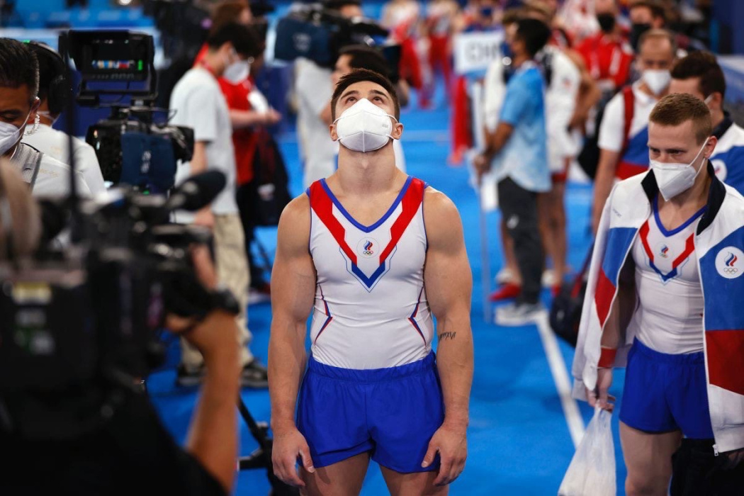 Момент празднования золота российских гимнастов на Олимпиаде попал на видео