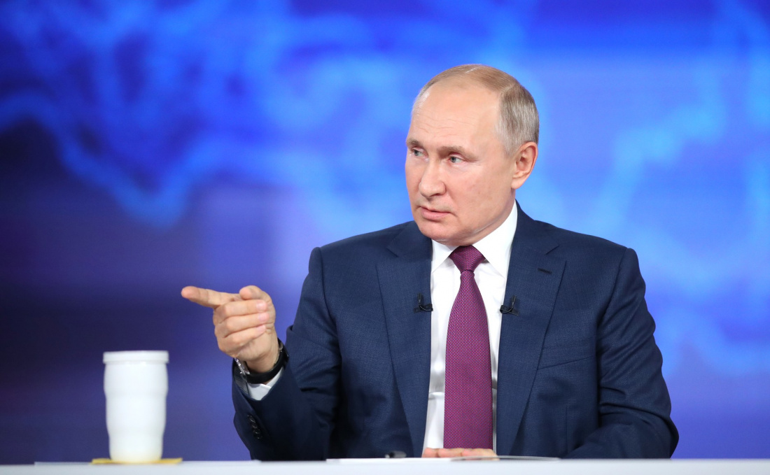 Путин поручил наладить взаимодействие с Катаром для подготовки ЧМ-2022
