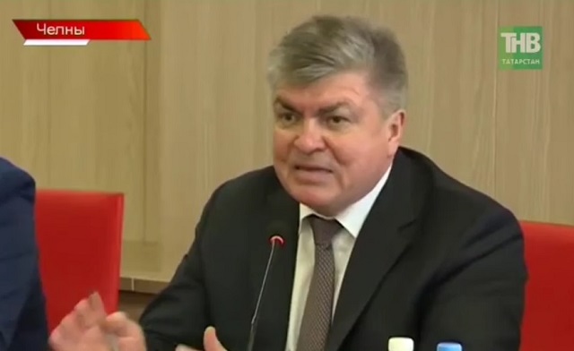Мэр Челнов Магдеев отчитал главного санитарного врача за плохие темпы вакцинации