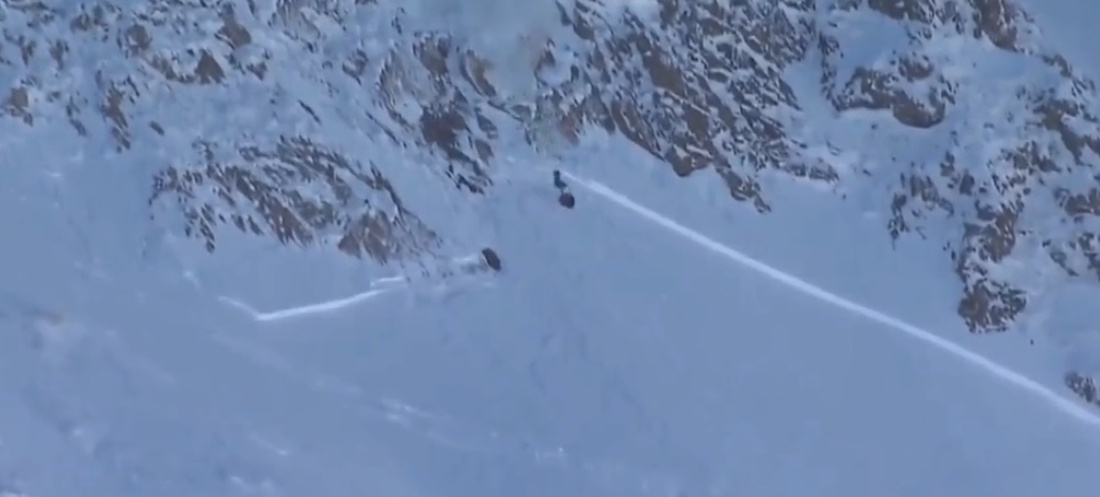 Страшное падение горнолыжника из Смоленска попало на видео